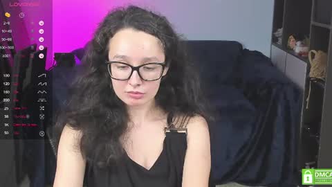 AgattaSmith online show from July 6, 3:25 pm