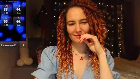 Snapshot of agnesgraham chatting on December 15, 8:47 pm Agnes online show from December 15, 8:47 pm