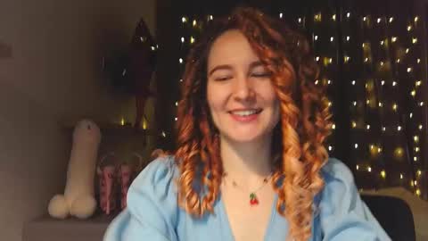 Snapshot of agnesgraham chatting on December 12, 7:26 pm Agnes online show from December 12, 7:26 pm