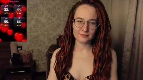Snapshot of agnesgraham chatting on October 16, 12:13 am Agnes online show from October 16, 12:13 am