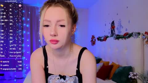 Lexi online show from December 4, 10:02 am