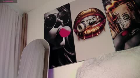 Aida  online show from October 4, 11:27 am