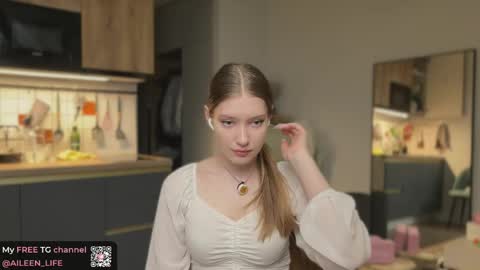 Aileen online show from April 21, 7:21 pm