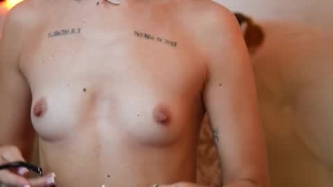  Aileen  online show from December 5, 8:43 pm