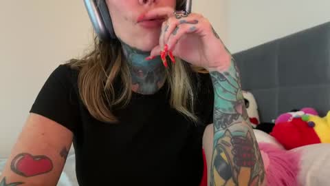 Airgead online show from April 23, 5:15 pm