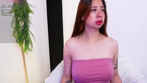 Airi online show from April 22, 11:40 am