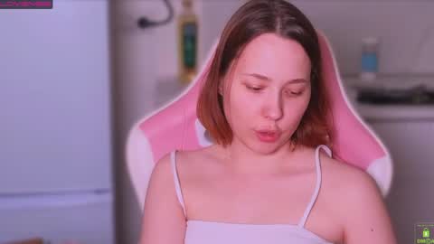 airyhill online show from April 25, 1:41 pm