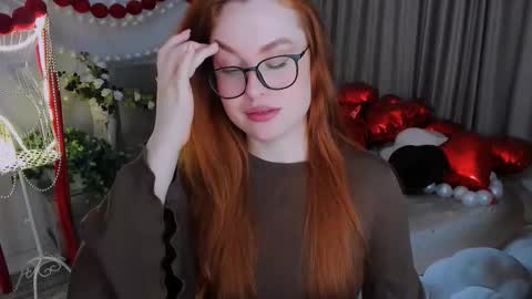 Louise online show from February 19, 10:04 am