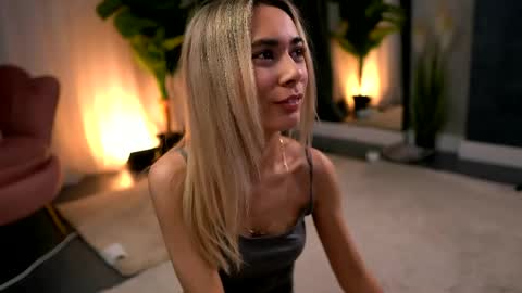 Aish online show from April 24, 12:30 pm