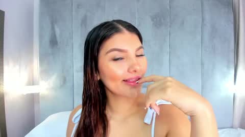  Aitana  online show from April 22, 10:56 am