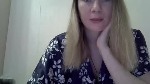 Snapshot of aithnexs chatting on September 24, 10:47 am Aithnexs online show from September 24, 10:47 am