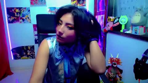Snapshot of akai_krazna01 chatting on December 11, 6:25 am Akai Kraz online show from December 11, 6:25 am