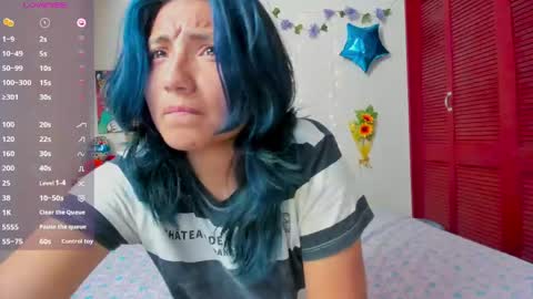 Akai Kraz  online show from April 29, 2:37 am