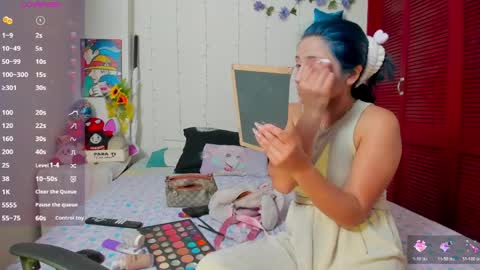 Akai Kraz  online show from April 25, 8:06 pm