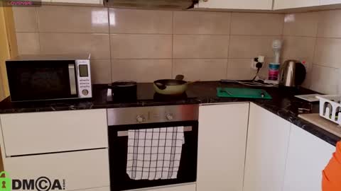 Akasha online show from April 25, 12:52 pm