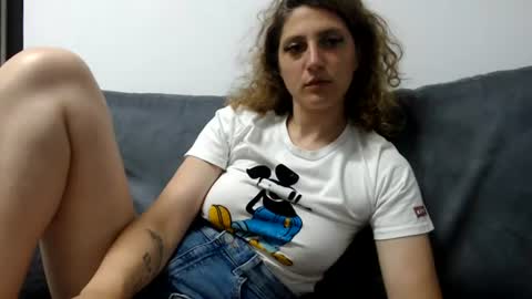 akyragrace online show from June 28, 6:25 pm