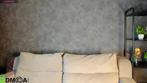 Al1ice online show from October 15, 9:45 am