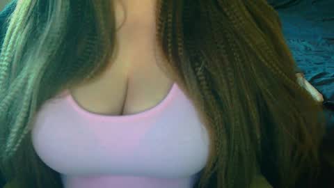 Alisha online show from April 9, 9:48 am