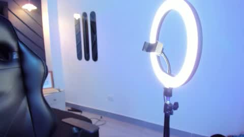 ALAHIA online show from September 11, 11:54 am