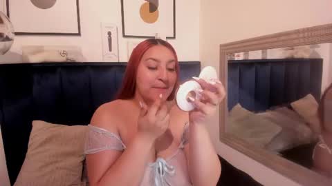Alaia Carter online show from June 11, 3:03 am