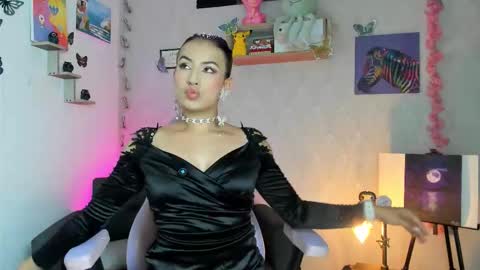 Snapshot of alaia_love77 chatting on September 25, 9:45 pm Alaia online show from September 25, 9:45 pm