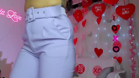 Snapshot of alaia_love77 chatting on February 15, 8:45 pm Alaia online show from February 15, 8:45 pm