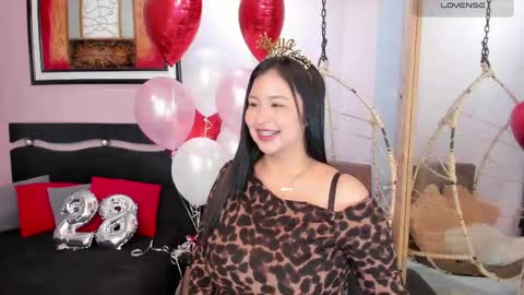     online show from April 21, 5:20 pm