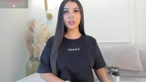 alana_cutte online show from June 6, 5:14 am