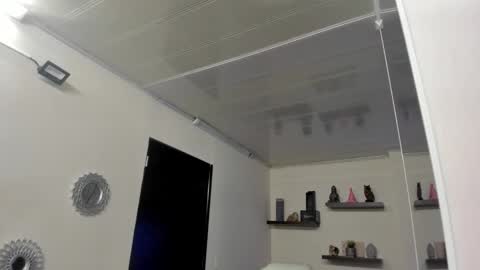 Maeve  online show from December 22, 10:49 am