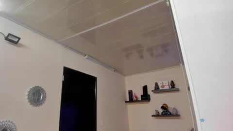 Maeve  online show from February 25, 10:26 am