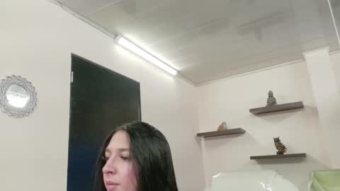 Maeve  online show from October 31, 11:25 am