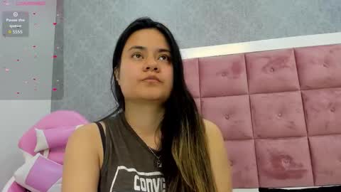 Snapshot of alanabensson chatting on October 18, 10:44 pm alanabensson online show from October 18, 10:44 pm