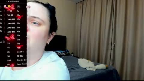 Julia online show from April 1, 6:49 pm