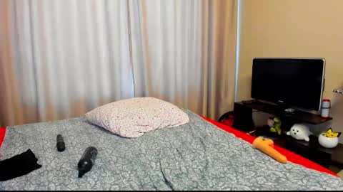 Julia online show from December 19, 8:13 am