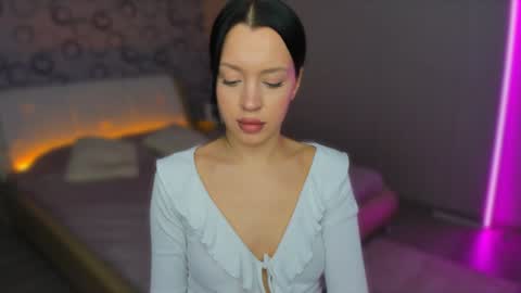 alanamell online show from February 5, 2:08 am