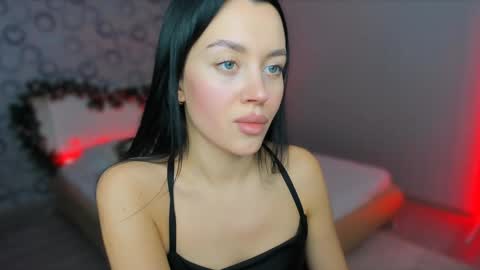 alanamell online show from December 26, 6:33 pm