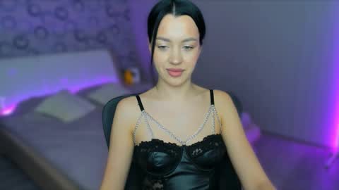 alanamell online show from March 2, 2:30 am