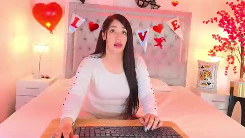 Alanna  online show from February 15, 3:31 am