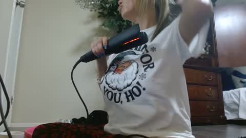 Alanna Rack online show from November 23, 3:25 pm