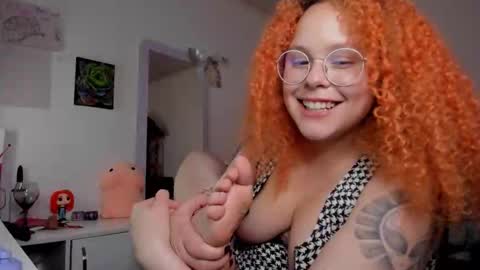 Caro online show from April 18, 3:03 pm