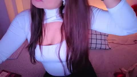 alba_toro535670 online show from September 23, 12:36 pm