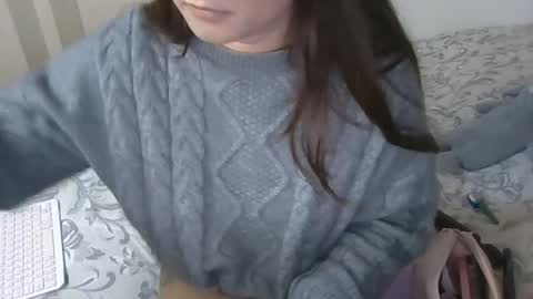 alba_toro535670 online show from March 4, 12:12 pm