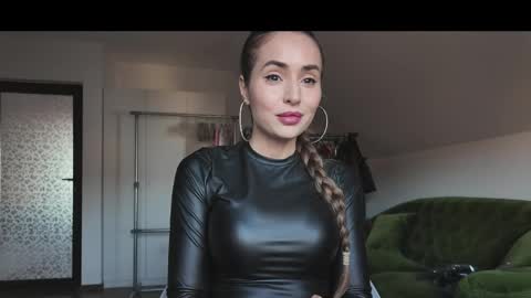 Alecssalove online show from March 4, 2:23 pm