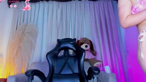 CUTE ALEJA online show from February 9, 10:45 pm