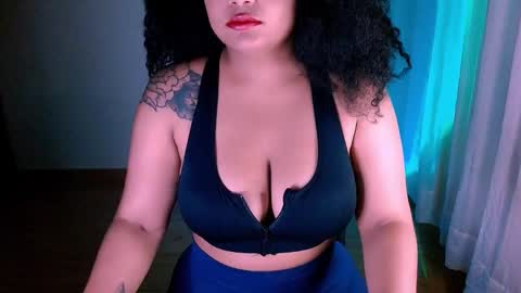 Snapshot of alejandra_conde chatting on February 9, 11:15 pm Alejandra online show from February 9, 11:15 pm