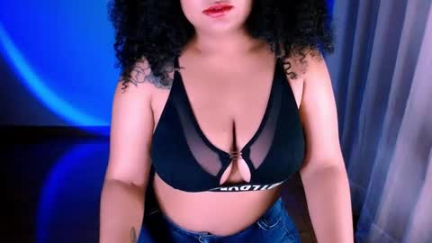 Snapshot of alejandra_conde chatting on March 6, 2:30 am Alejandra online show from March 6, 2:30 am