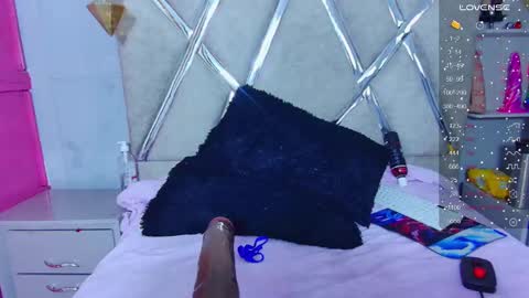 Snapshot of alejandra_martinss chatting on March 11, 9:15 pm alejandra martins online show from March 11, 9:15 pm
