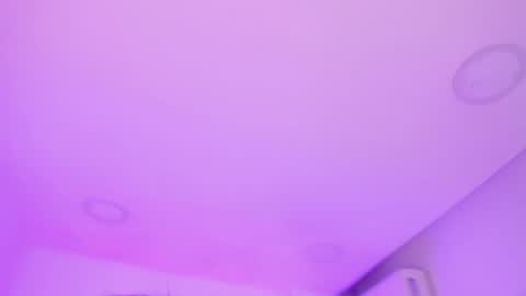 Alejandra online show from April 21, 11:39 am