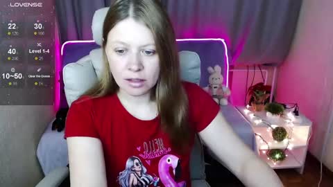 Snapshot of alekasamui chatting on December 20, 11:05 pm Aleksa online show from December 20, 11:05 pm