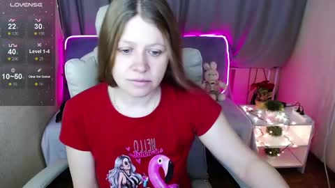 Snapshot of alekasamui chatting on January 8, 12:49 am Aleksa online show from January 8, 12:49 am